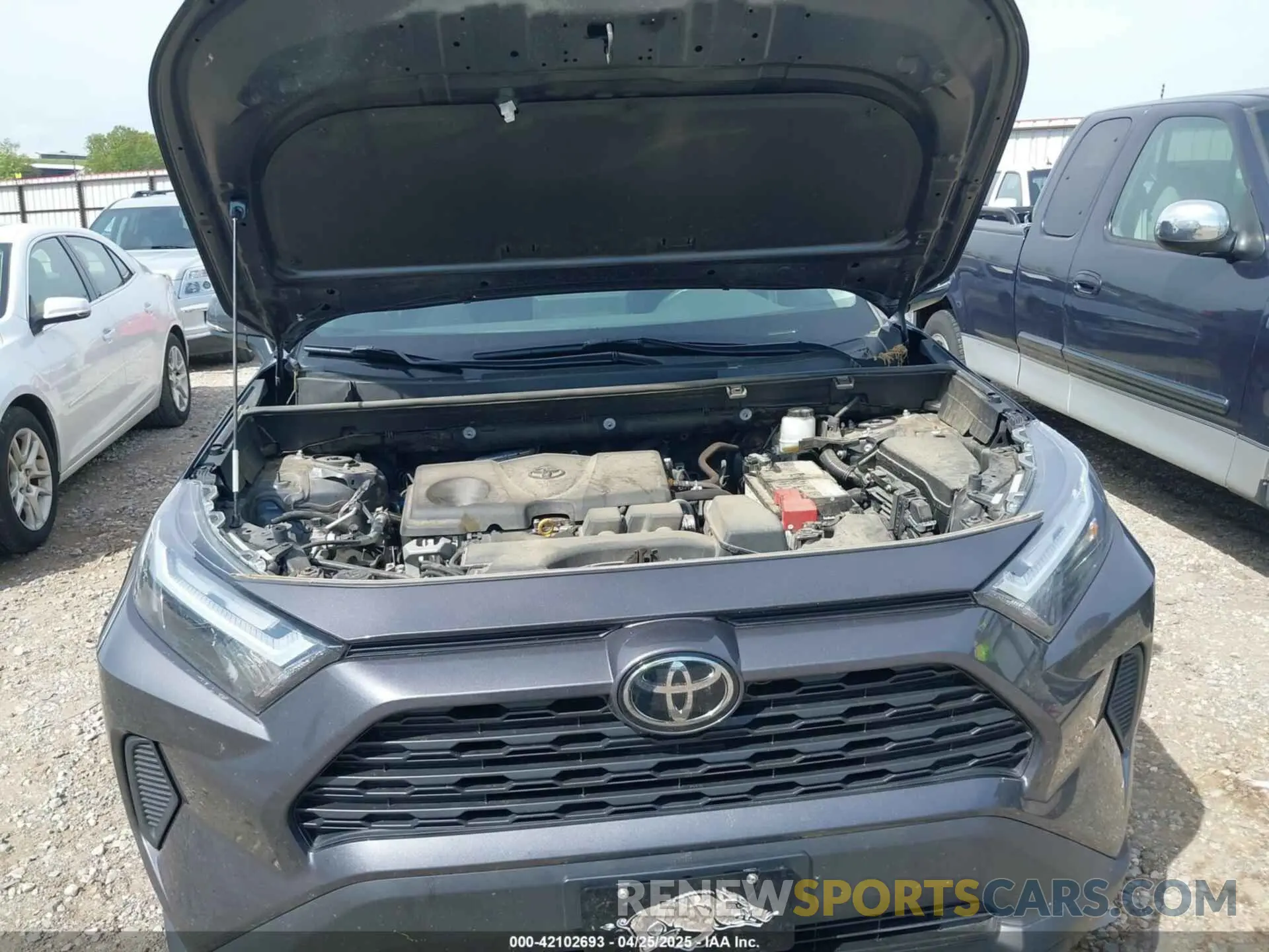 10 Фотография поврежденного автомобиля 2T3W1RFV8NW219550 TOYOTA RAV4 2022