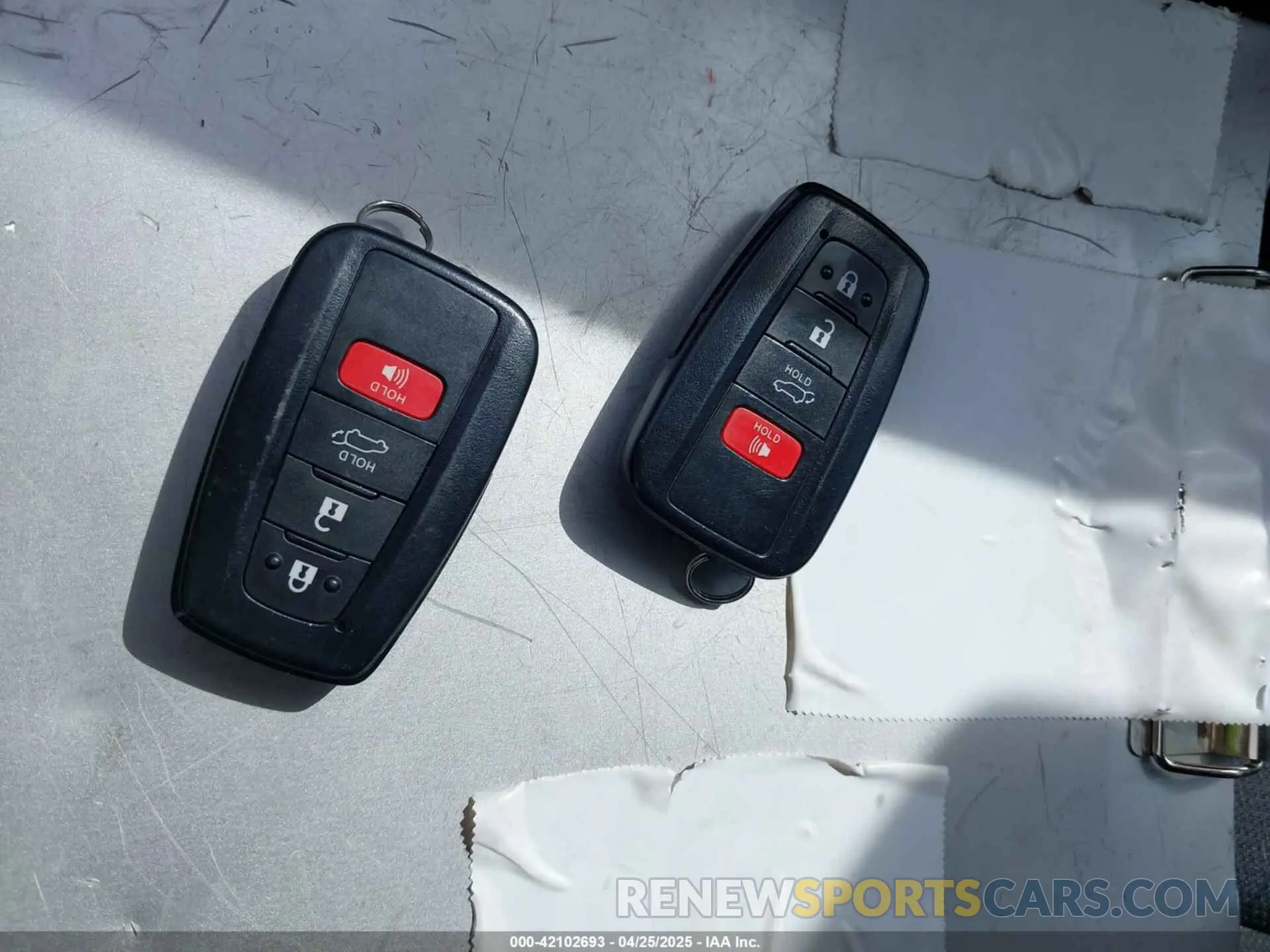 11 Фотография поврежденного автомобиля 2T3W1RFV8NW219550 TOYOTA RAV4 2022