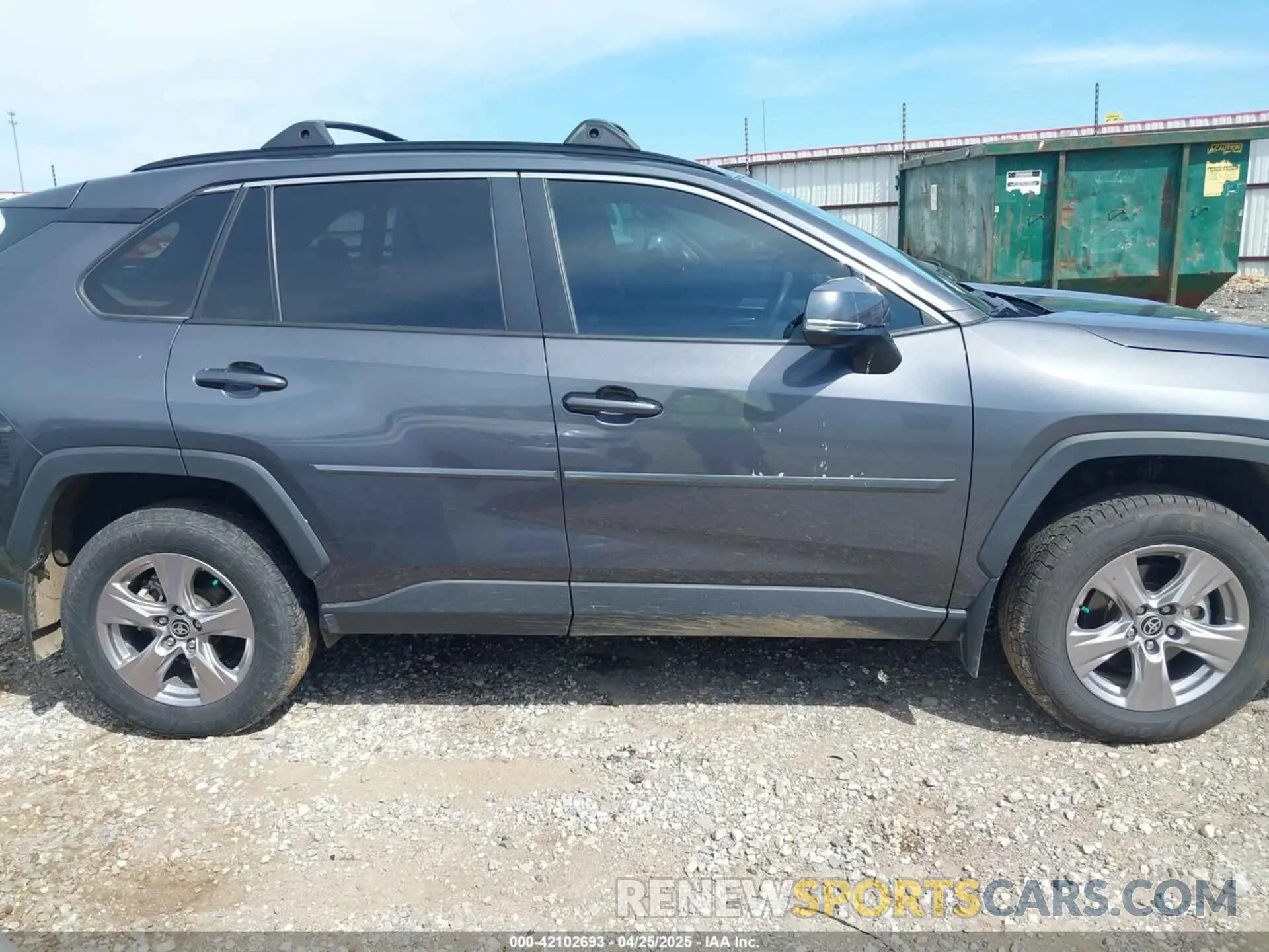 13 Фотография поврежденного автомобиля 2T3W1RFV8NW219550 TOYOTA RAV4 2022