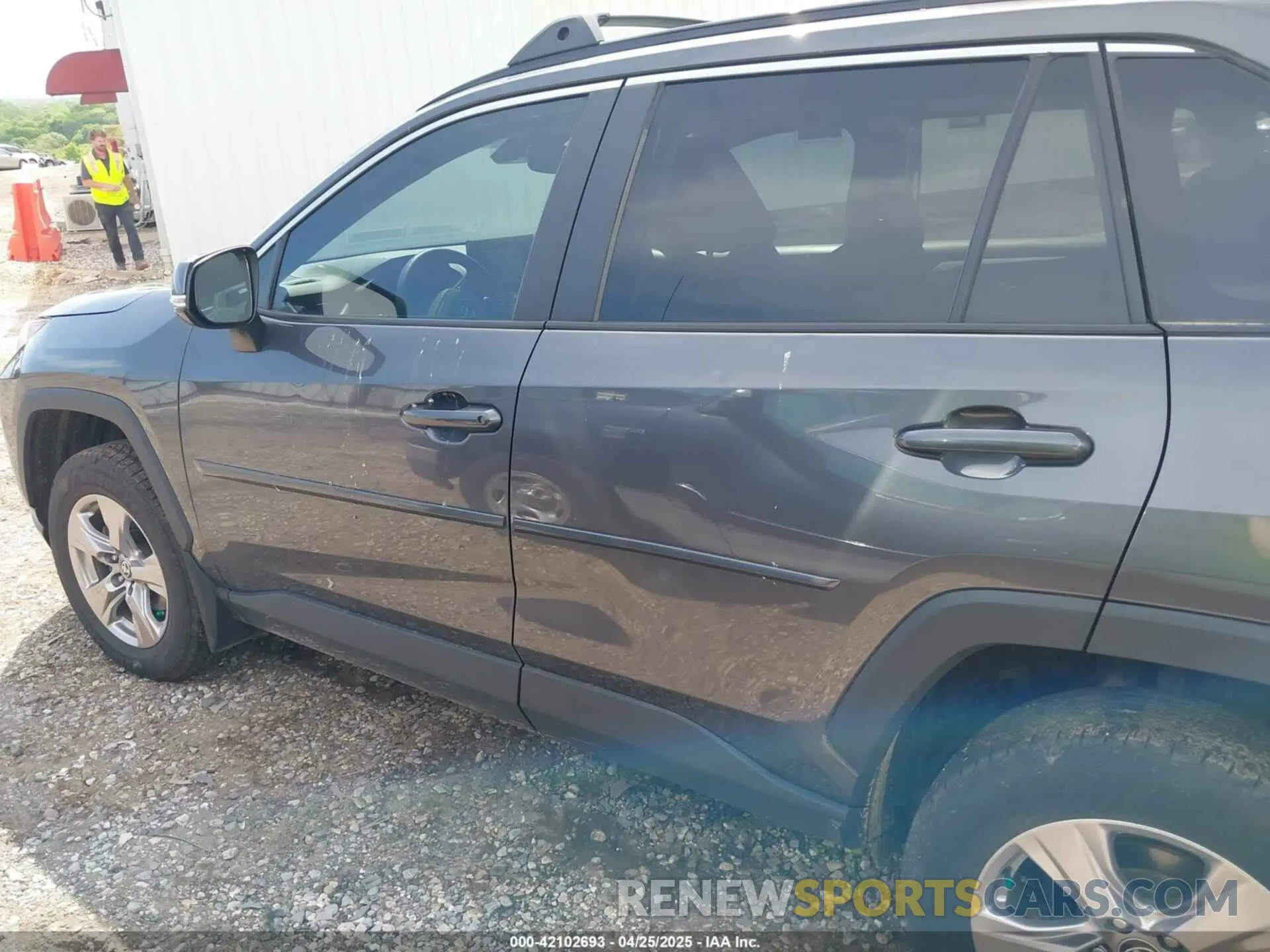 14 Фотография поврежденного автомобиля 2T3W1RFV8NW219550 TOYOTA RAV4 2022