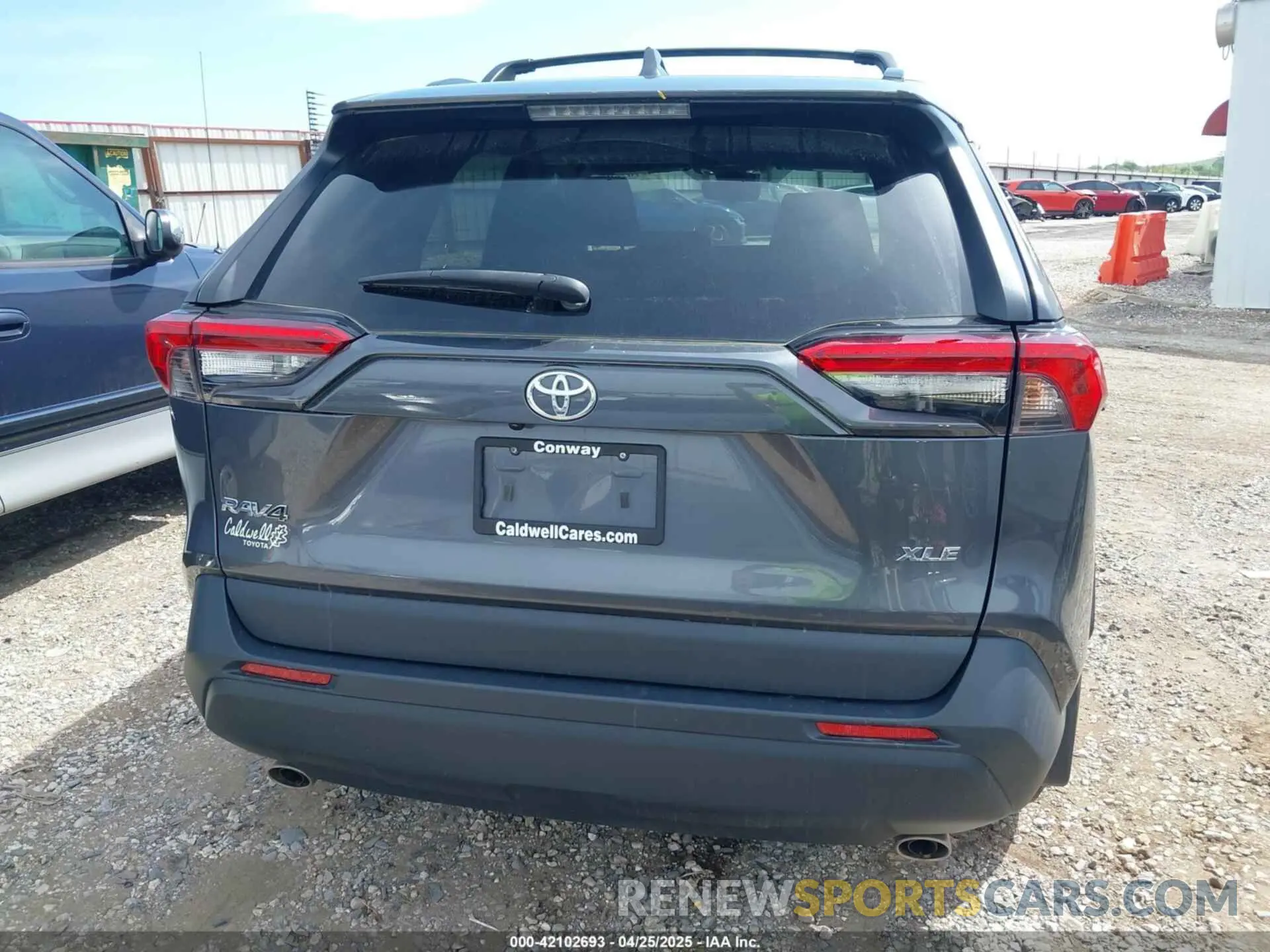 16 Фотография поврежденного автомобиля 2T3W1RFV8NW219550 TOYOTA RAV4 2022