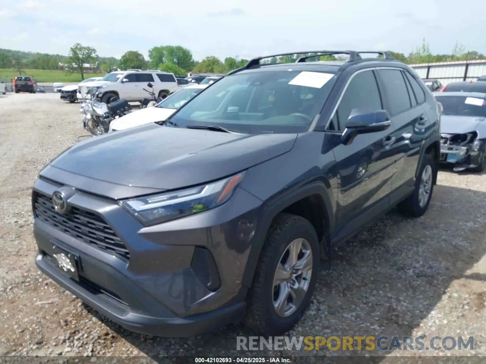 2 Фотография поврежденного автомобиля 2T3W1RFV8NW219550 TOYOTA RAV4 2022