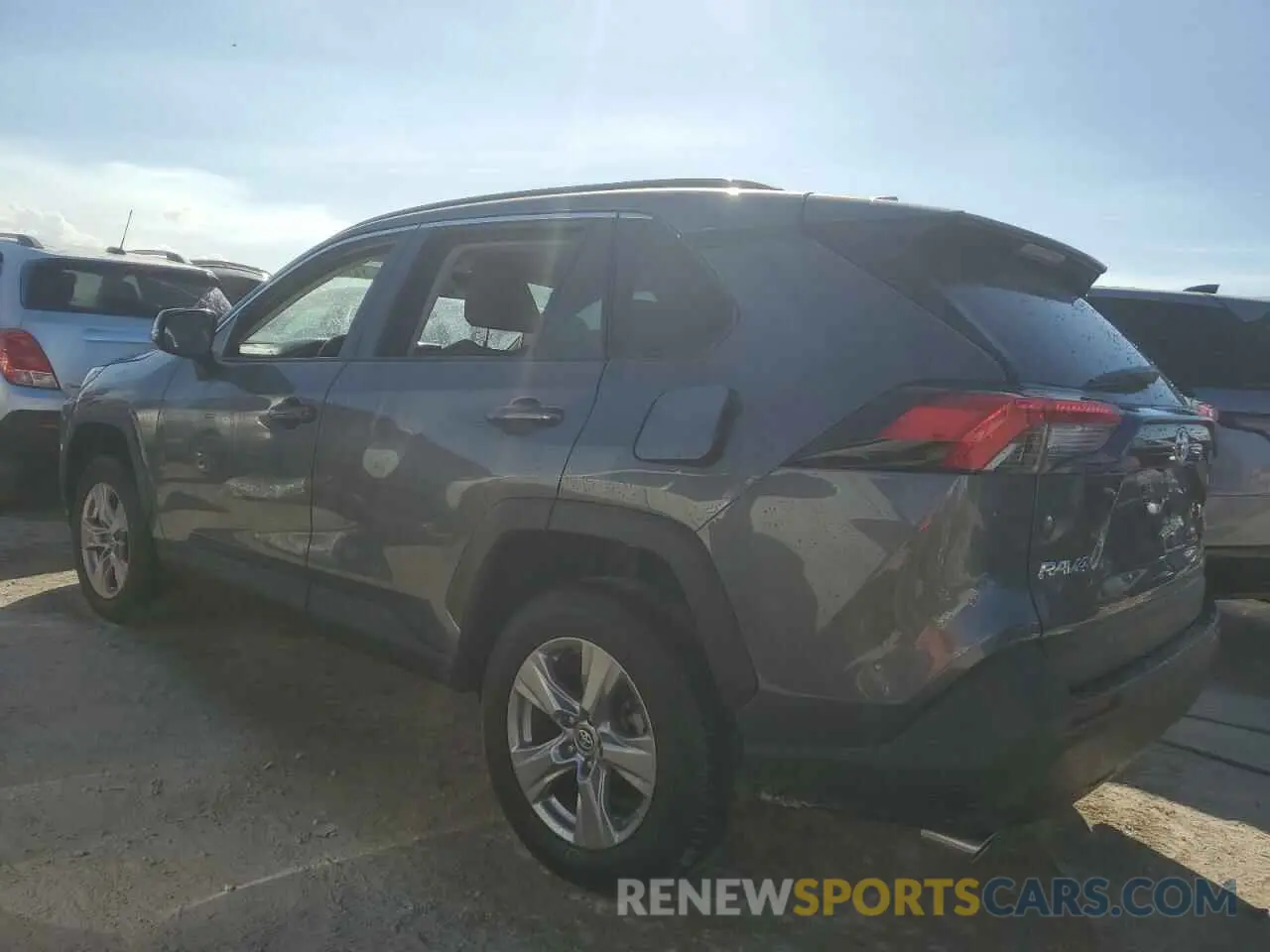 2 Фотография поврежденного автомобиля 2T3W1RFV9NC177438 TOYOTA RAV4 2022