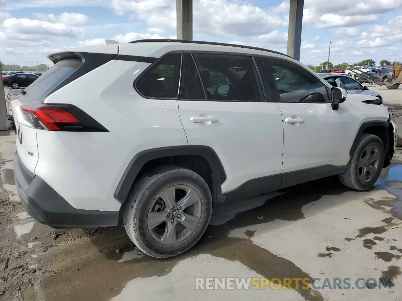 3 Фотография поврежденного автомобиля 2T3W1RFV9NC190366 TOYOTA RAV4 2022