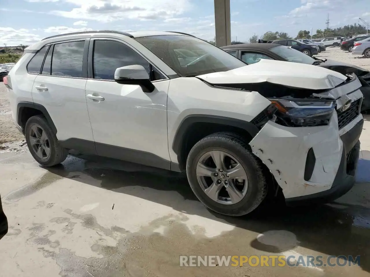 4 Фотография поврежденного автомобиля 2T3W1RFV9NC190366 TOYOTA RAV4 2022