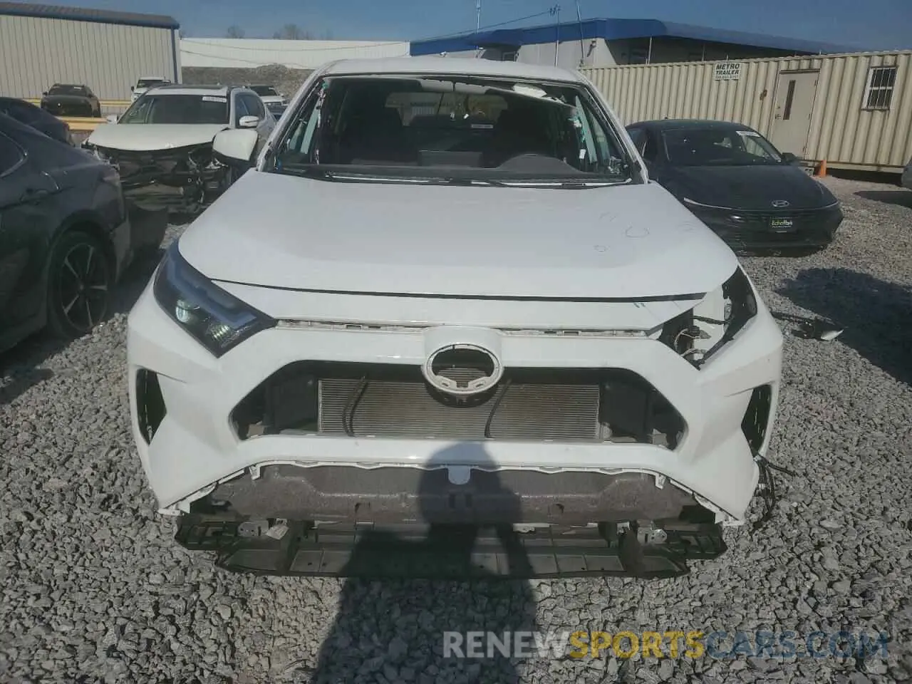 5 Photograph of a damaged car 2T3W1RFV9NC196877 TOYOTA RAV4 2022
