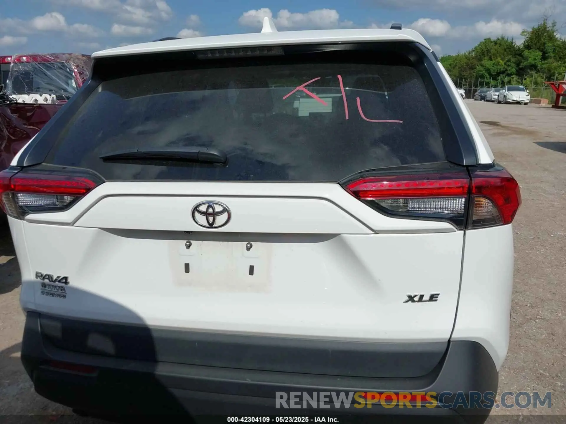 17 Фотография поврежденного автомобиля 2T3W1RFV9NW192813 TOYOTA RAV4 2022