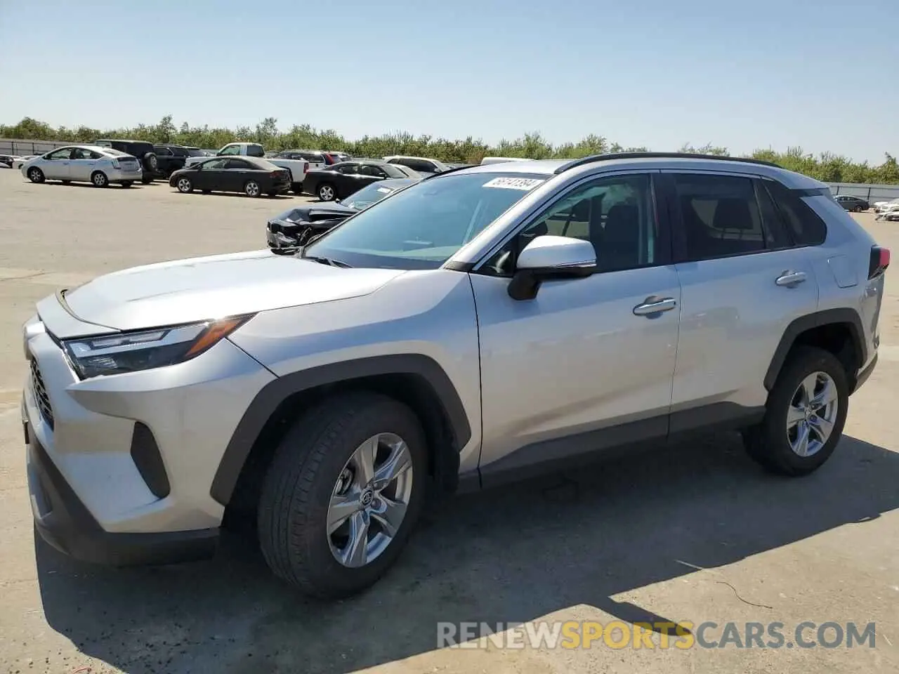 1 Photograph of a damaged car 2T3W1RFVXNC202590 TOYOTA RAV4 2022