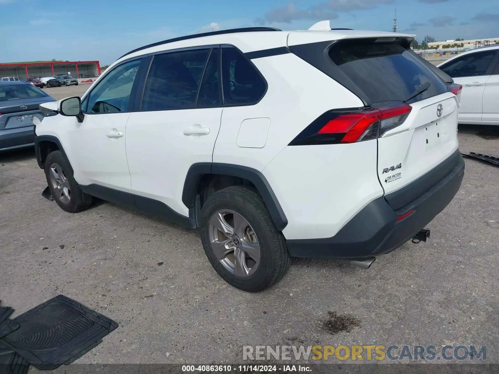 3 Photograph of a damaged car 2T3W1RFVXNW190830 TOYOTA RAV4 2022