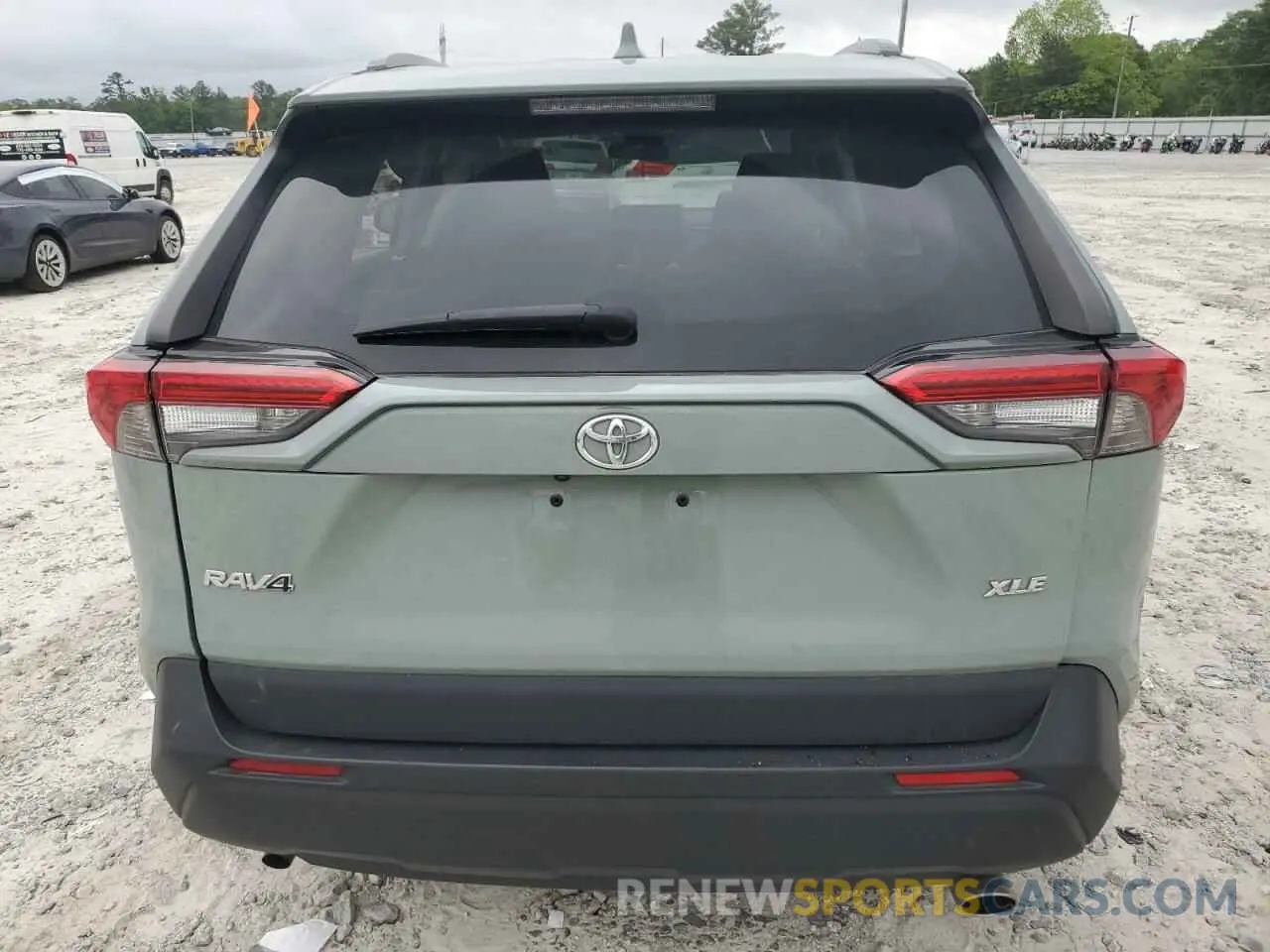 6 Photograph of a damaged car 2T3W1RFVXNW195316 TOYOTA RAV4 2022