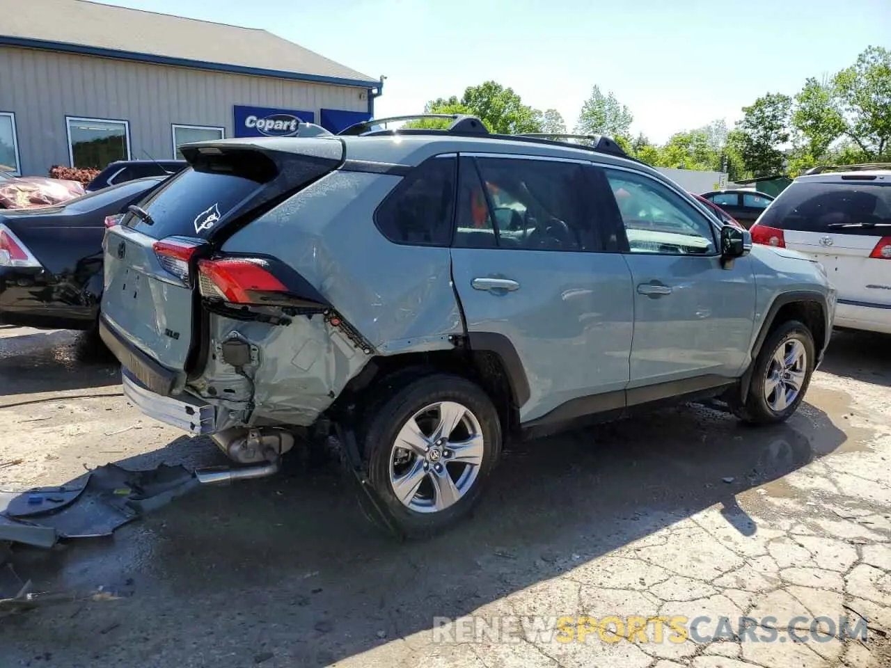 3 Photograph of a damaged car 2T3W1RFVXNW221817 TOYOTA RAV4 2022