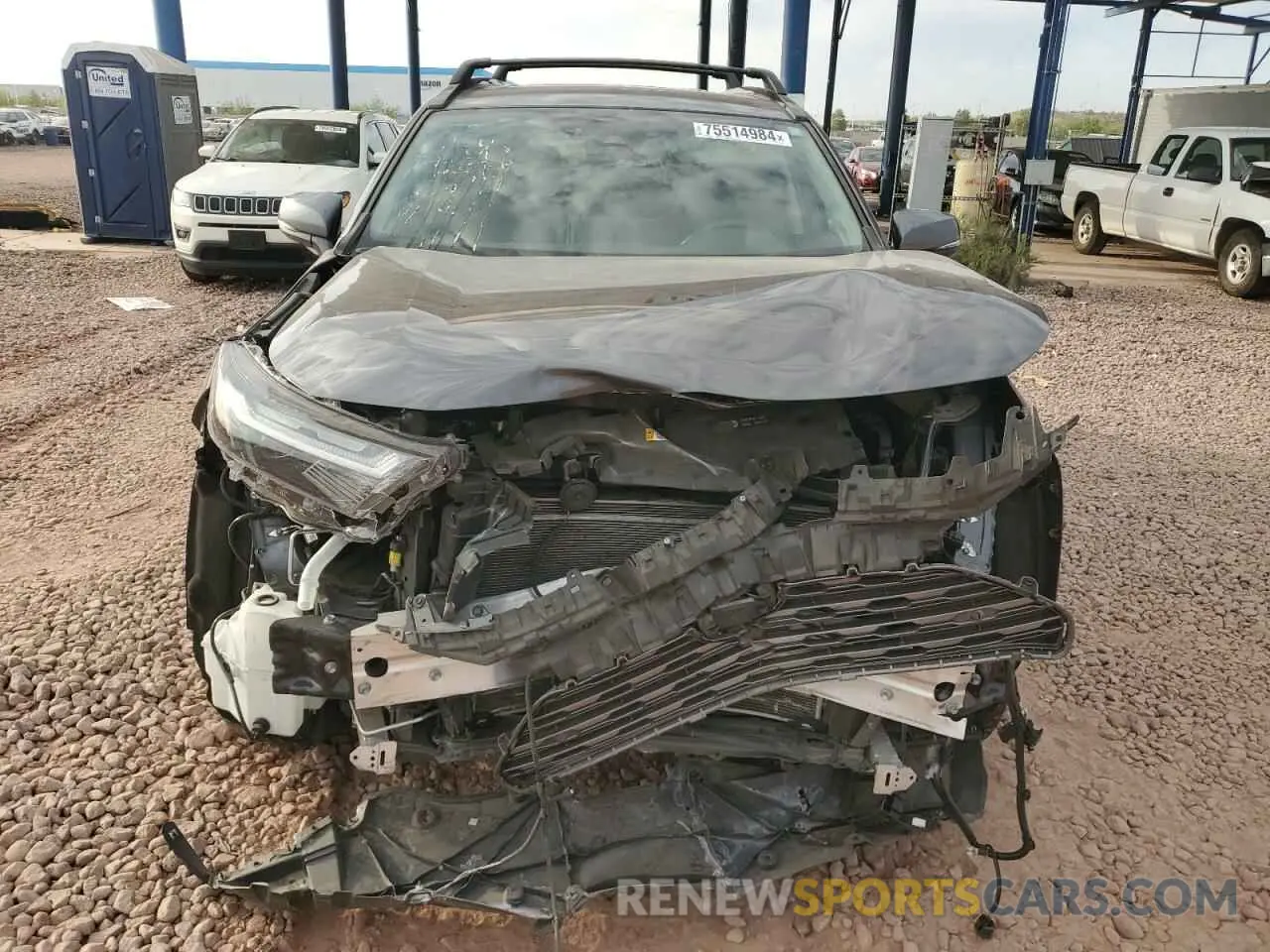 5 Photograph of a damaged car 2T3Y1RFV1NC185428 TOYOTA RAV4 2022