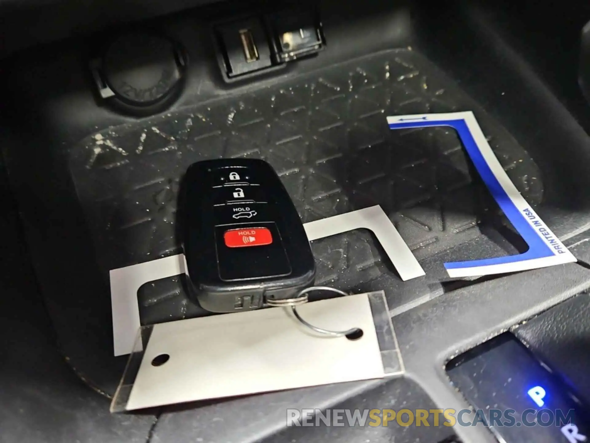 2 Photograph of a damaged car 4T3B6RFV2NU066602 TOYOTA RAV4 2022