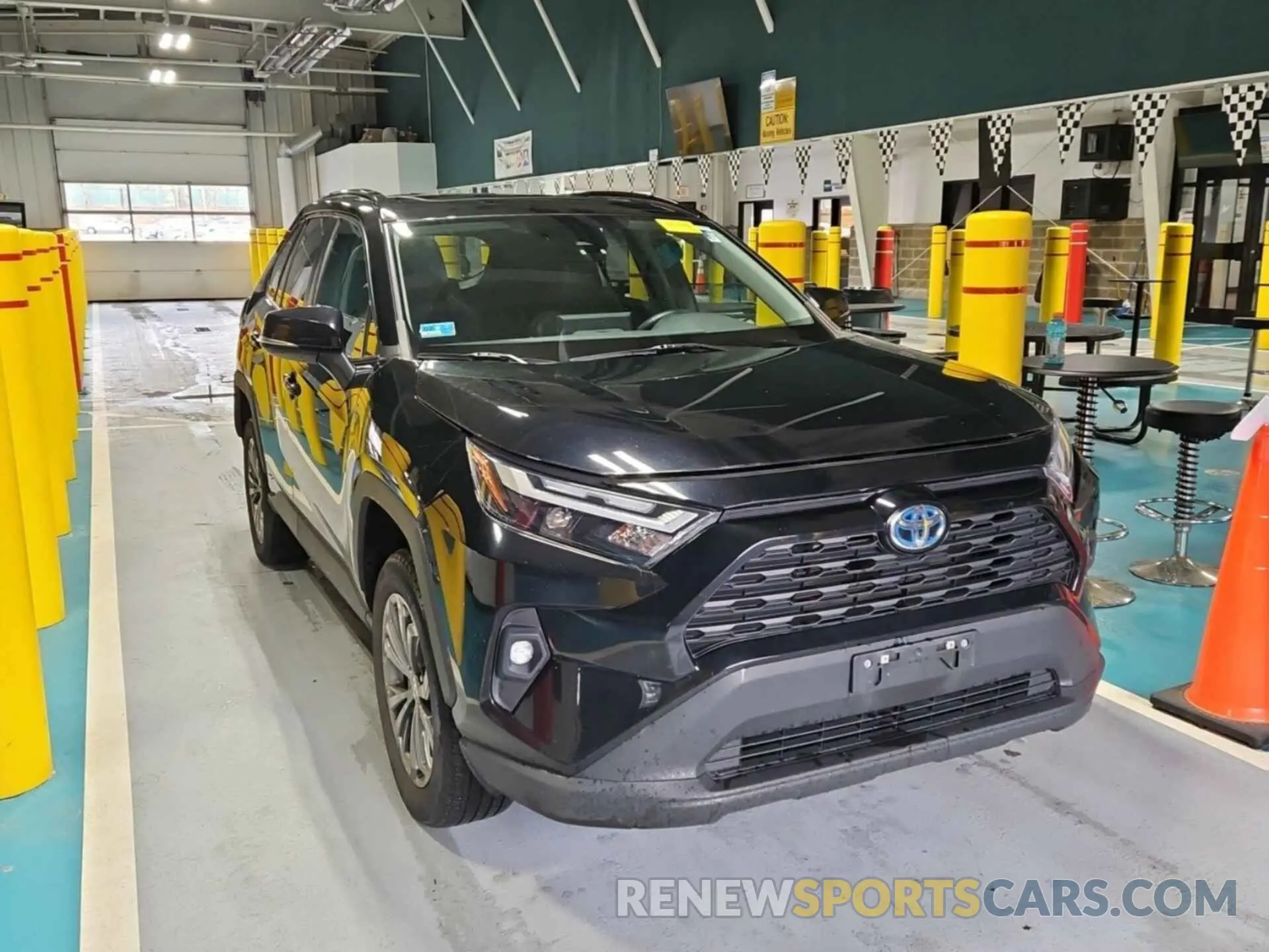 30 Photograph of a damaged car 4T3B6RFV2NU066602 TOYOTA RAV4 2022