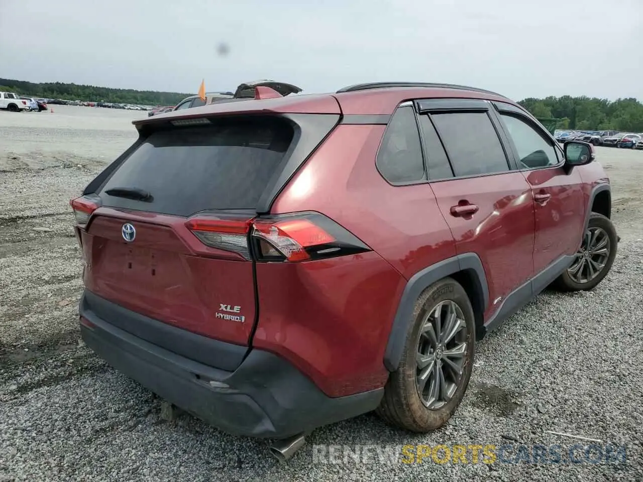 3 Photograph of a damaged car 4T3B6RFV5NU074838 TOYOTA RAV4 2022