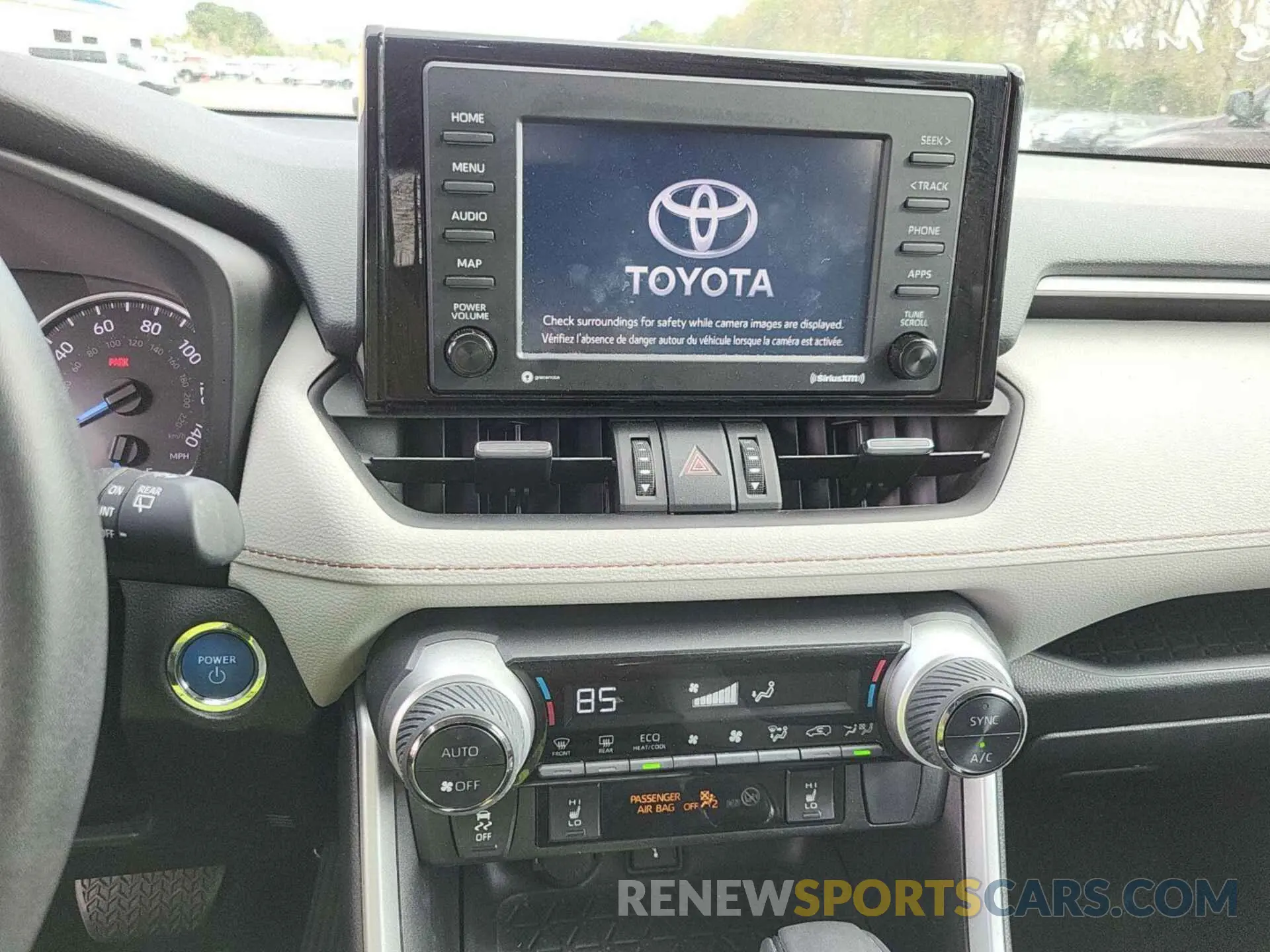 3 Photograph of a damaged car 4T3B6RFV6NU066070 TOYOTA RAV4 2022