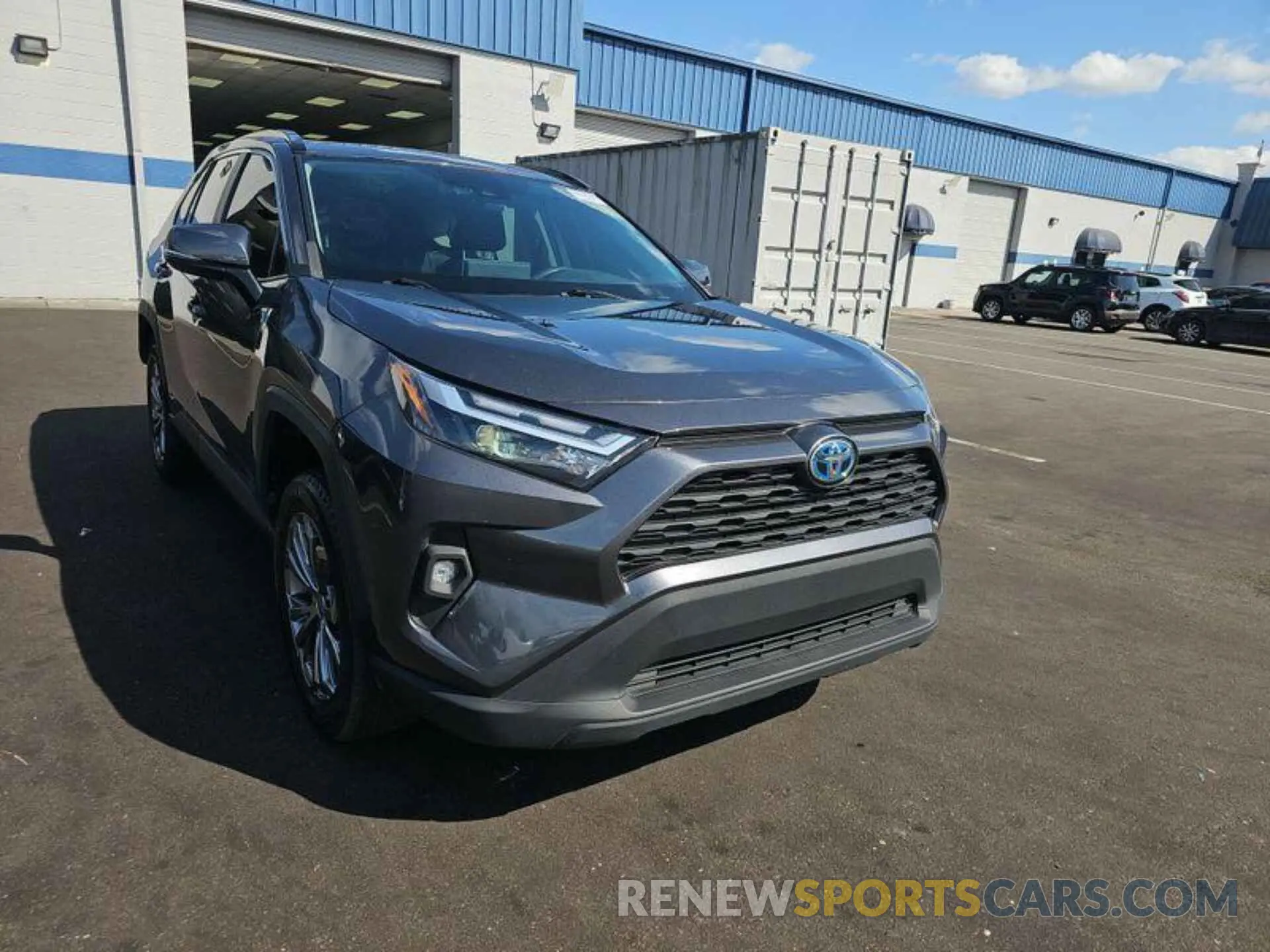 2 Photograph of a damaged car 4T3B6RFV6NU066179 TOYOTA RAV4 2022