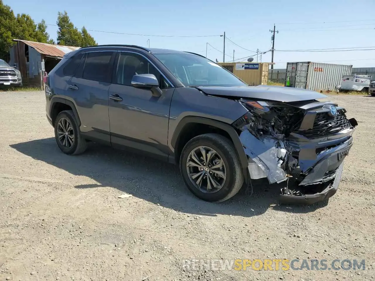 4 Photograph of a damaged car 4T3B6RFV8NU101885 TOYOTA RAV4 2022
