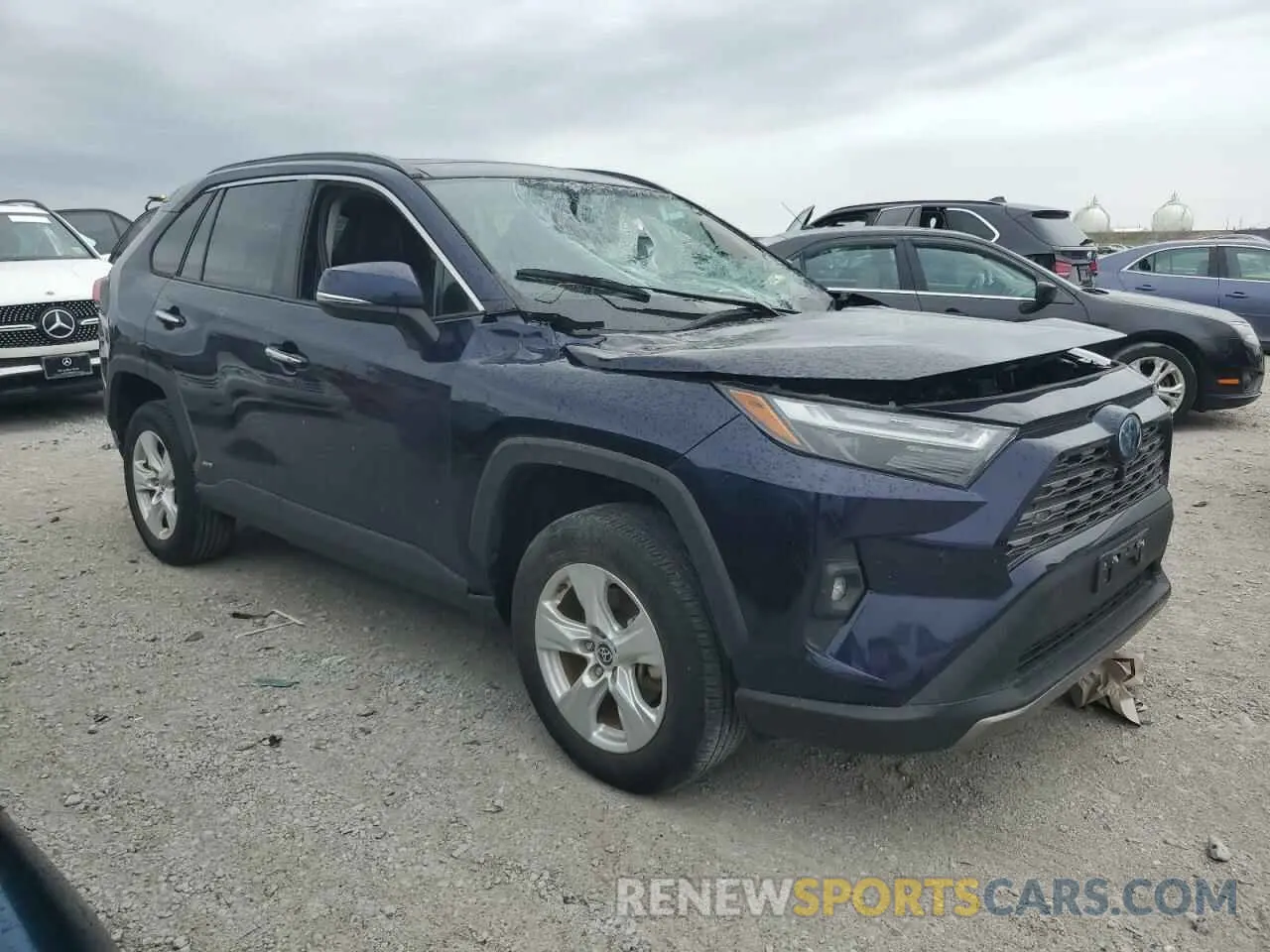 4 Фотография поврежденного автомобиля 4T3D6RFV2NU069816 TOYOTA RAV4 2022
