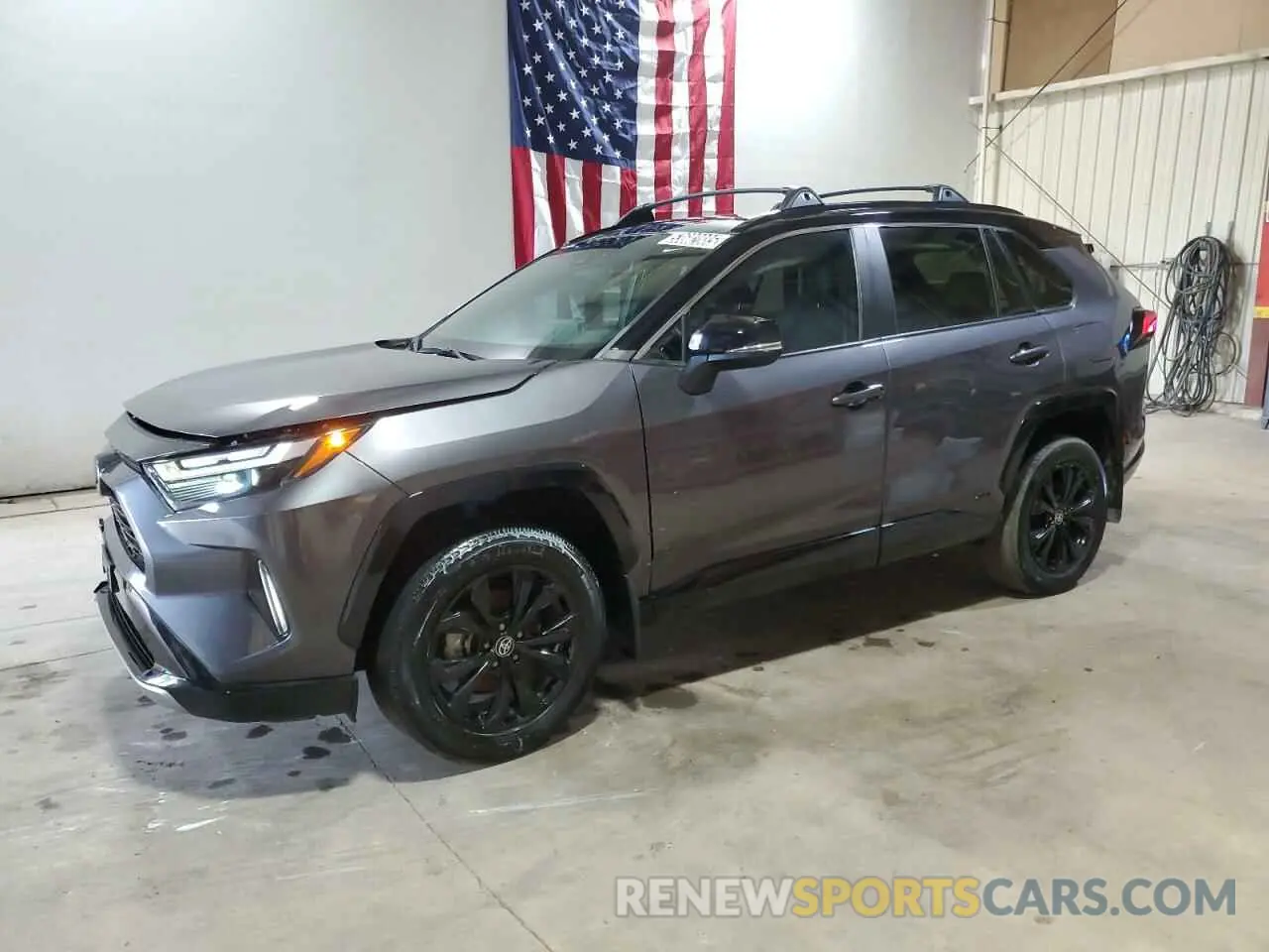 1 Фотография поврежденного автомобиля 4T3E6RFV1NU096090 TOYOTA RAV4 2022