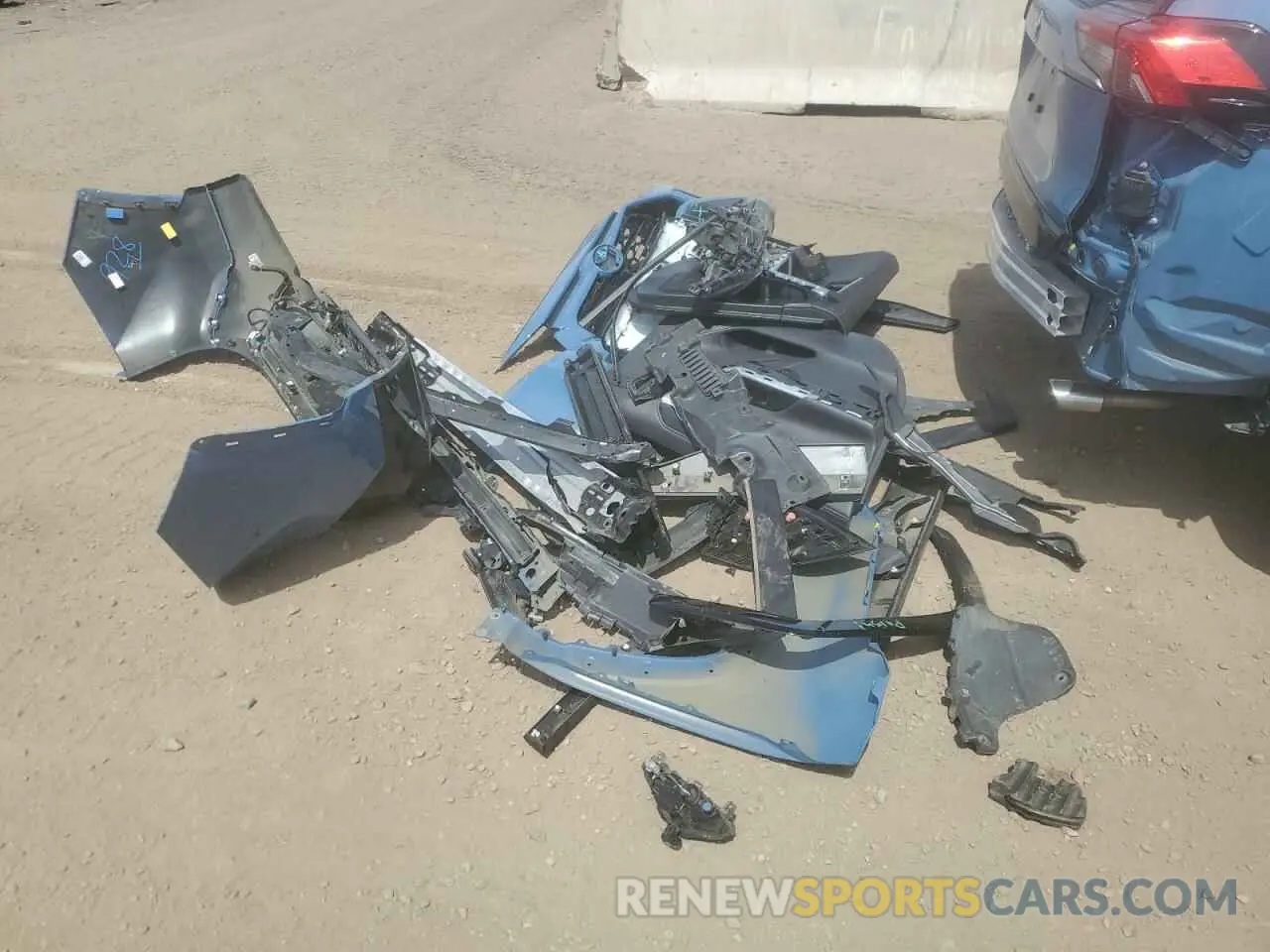 13 Фотография поврежденного автомобиля 4T3E6RFV2NU087852 TOYOTA RAV4 2022