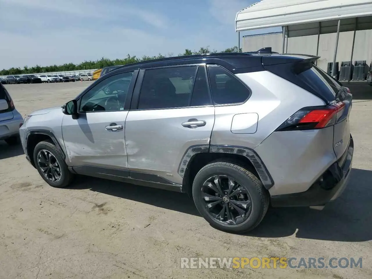 2 Фотография поврежденного автомобиля 4T3E6RFV6NU078023 TOYOTA RAV4 2022