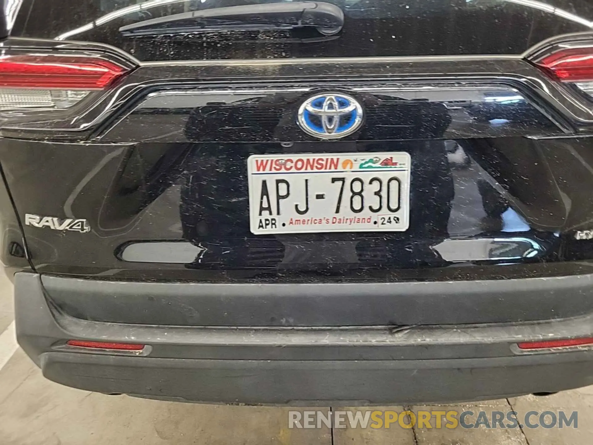7 Фотография поврежденного автомобиля 4T3LWRFV9NU059750 TOYOTA RAV4 2022