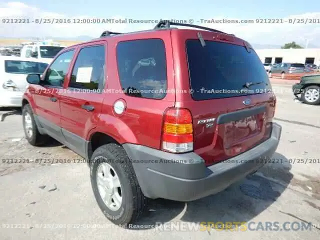 4 Photograph of a damaged car 4T3RWRFV0NU061610 TOYOTA RAV4 2022