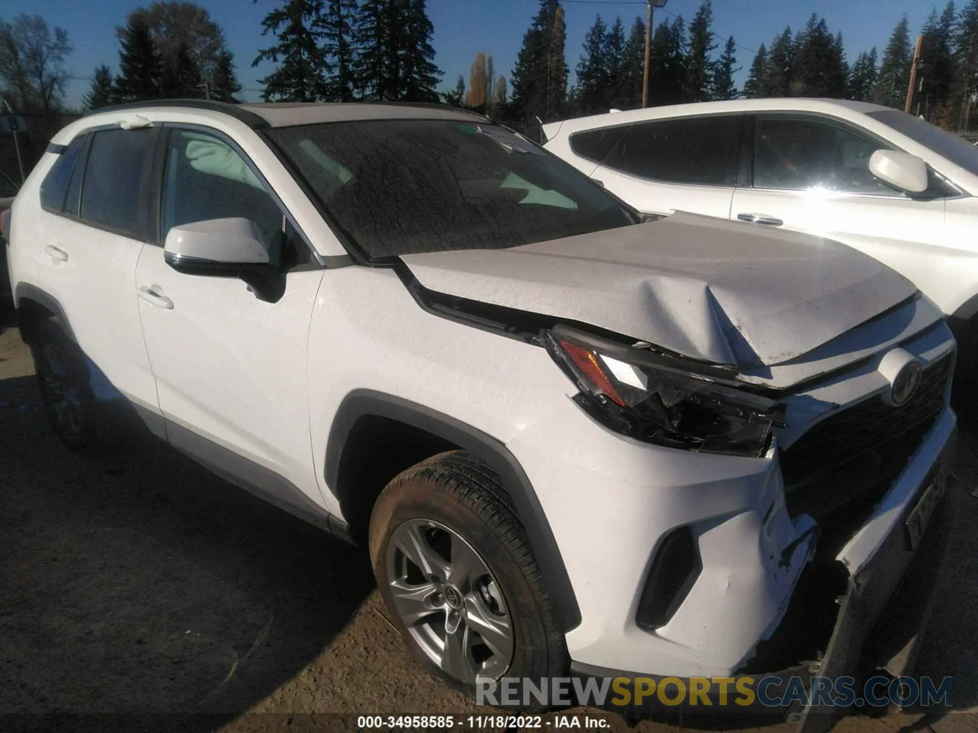 1 Photograph of a damaged car 4T3RWRFV2NU055730 TOYOTA RAV4 2022