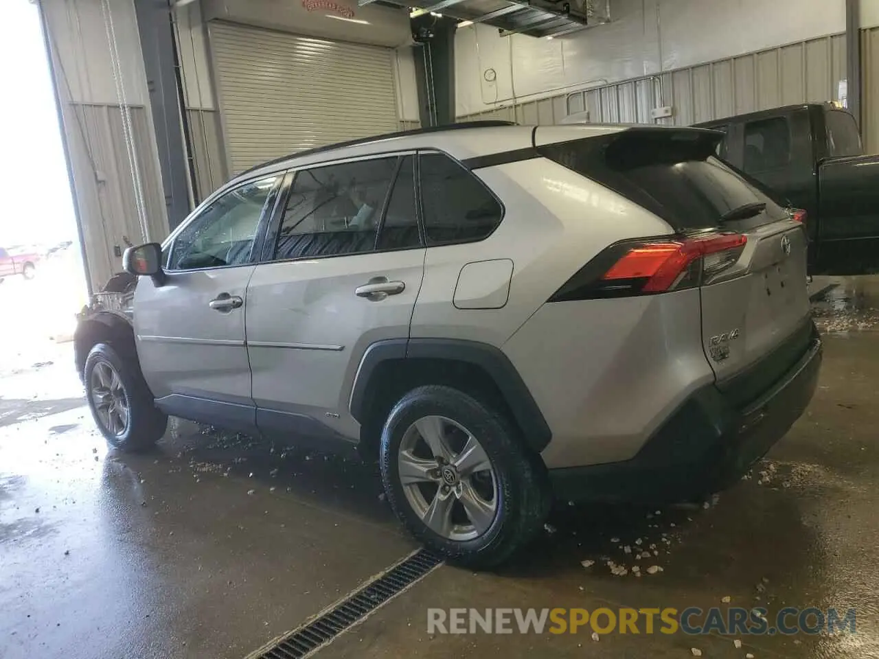 2 Фотография поврежденного автомобиля 4T3RWRFV2NU059342 TOYOTA RAV4 2022