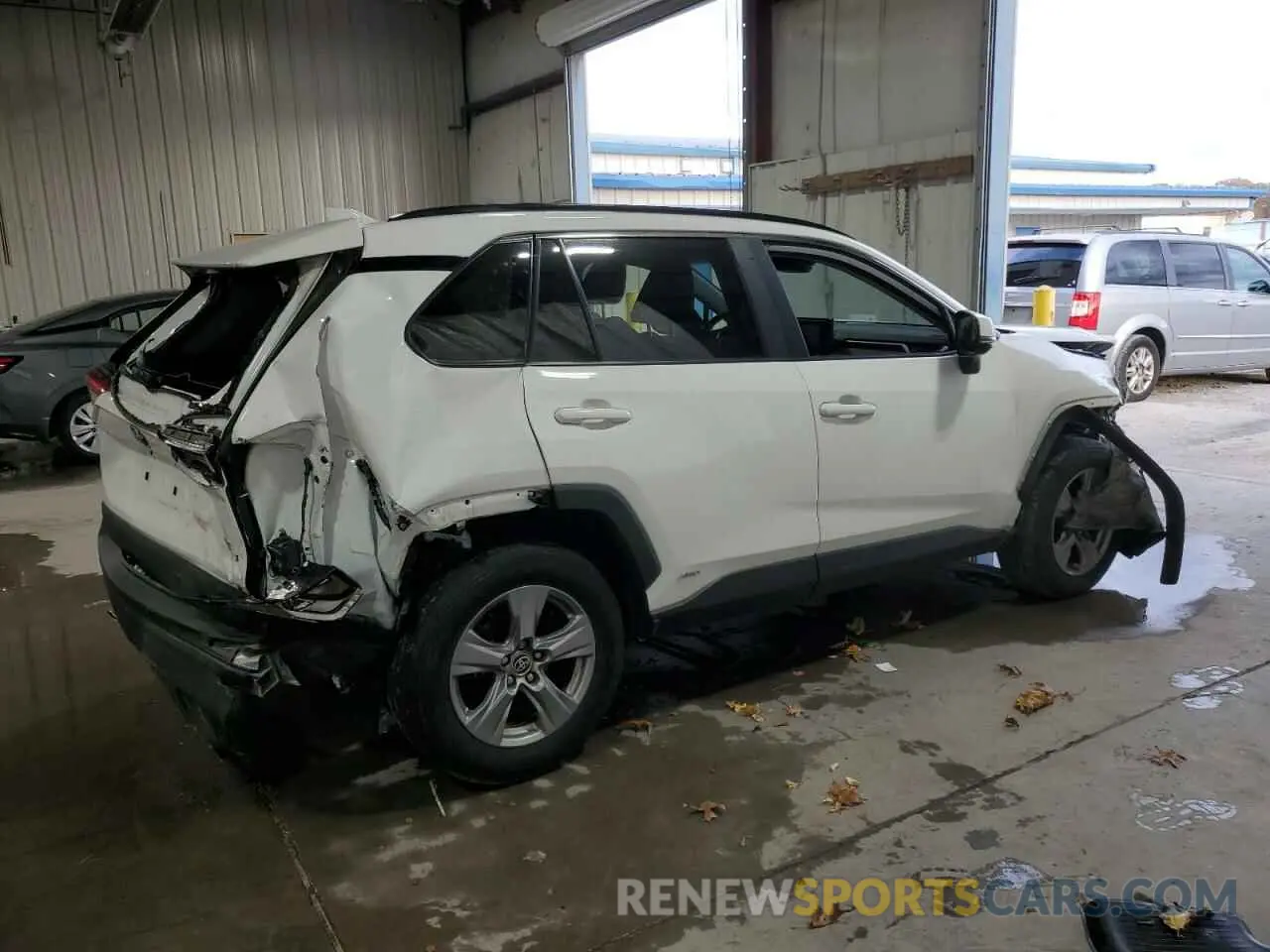 3 Photograph of a damaged car 4T3RWRFV2NU078988 TOYOTA RAV4 2022