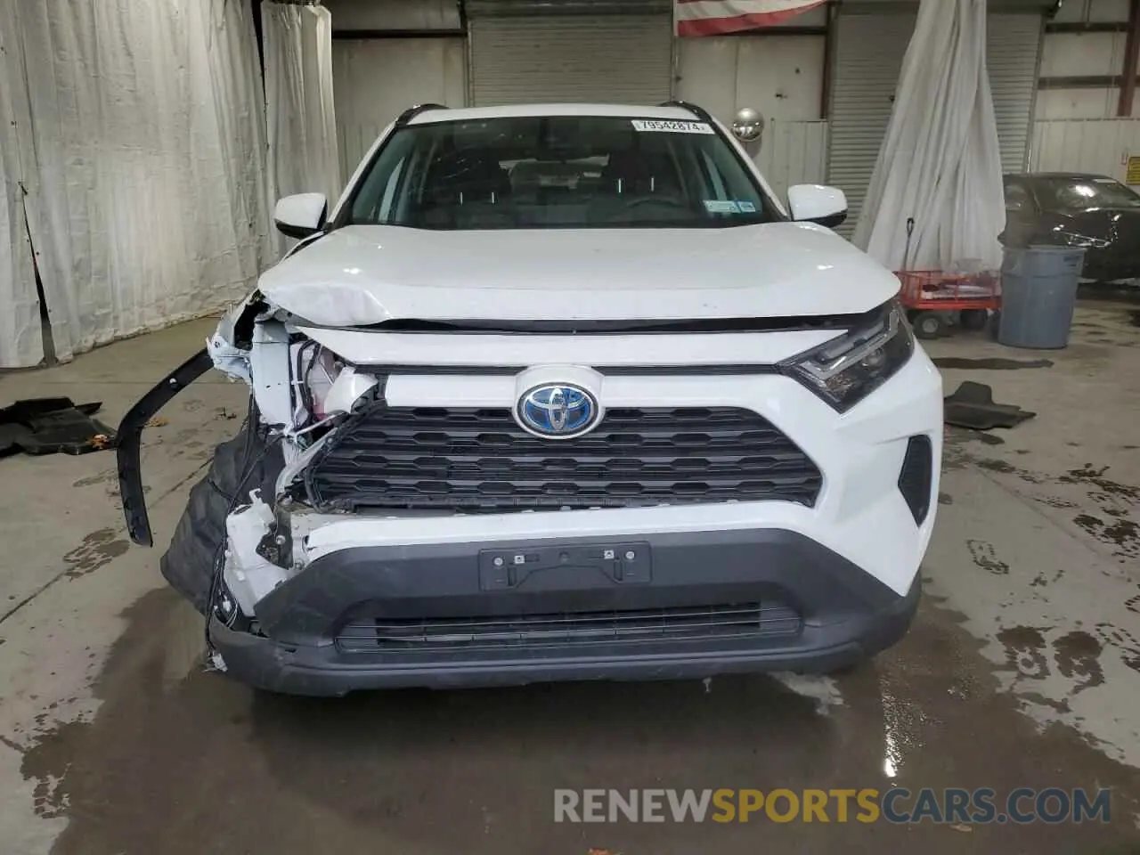5 Photograph of a damaged car 4T3RWRFV2NU078988 TOYOTA RAV4 2022