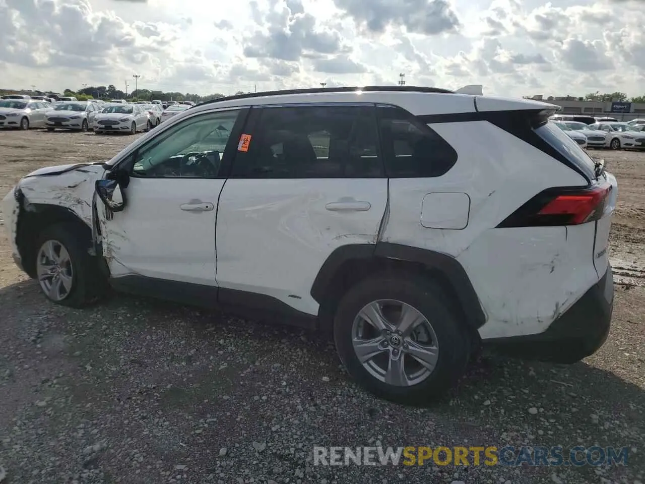 2 Photograph of a damaged car 4T3RWRFV4NU070164 TOYOTA RAV4 2022