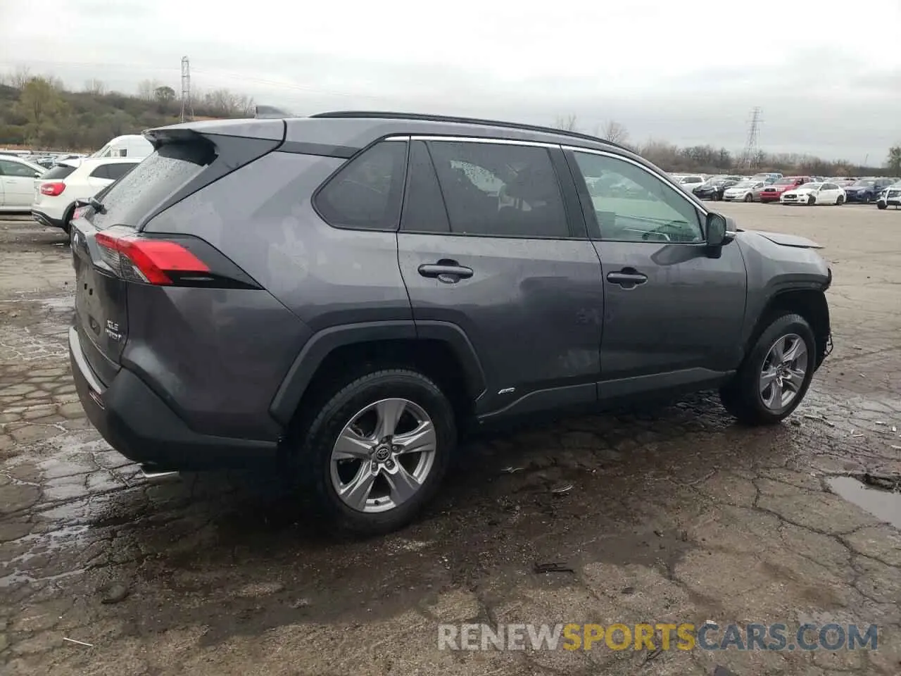 3 Photograph of a damaged car 4T3RWRFV4NU073730 TOYOTA RAV4 2022
