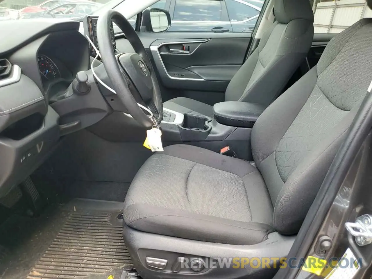 7 Photograph of a damaged car 4T3RWRFV5NU053910 TOYOTA RAV4 2022