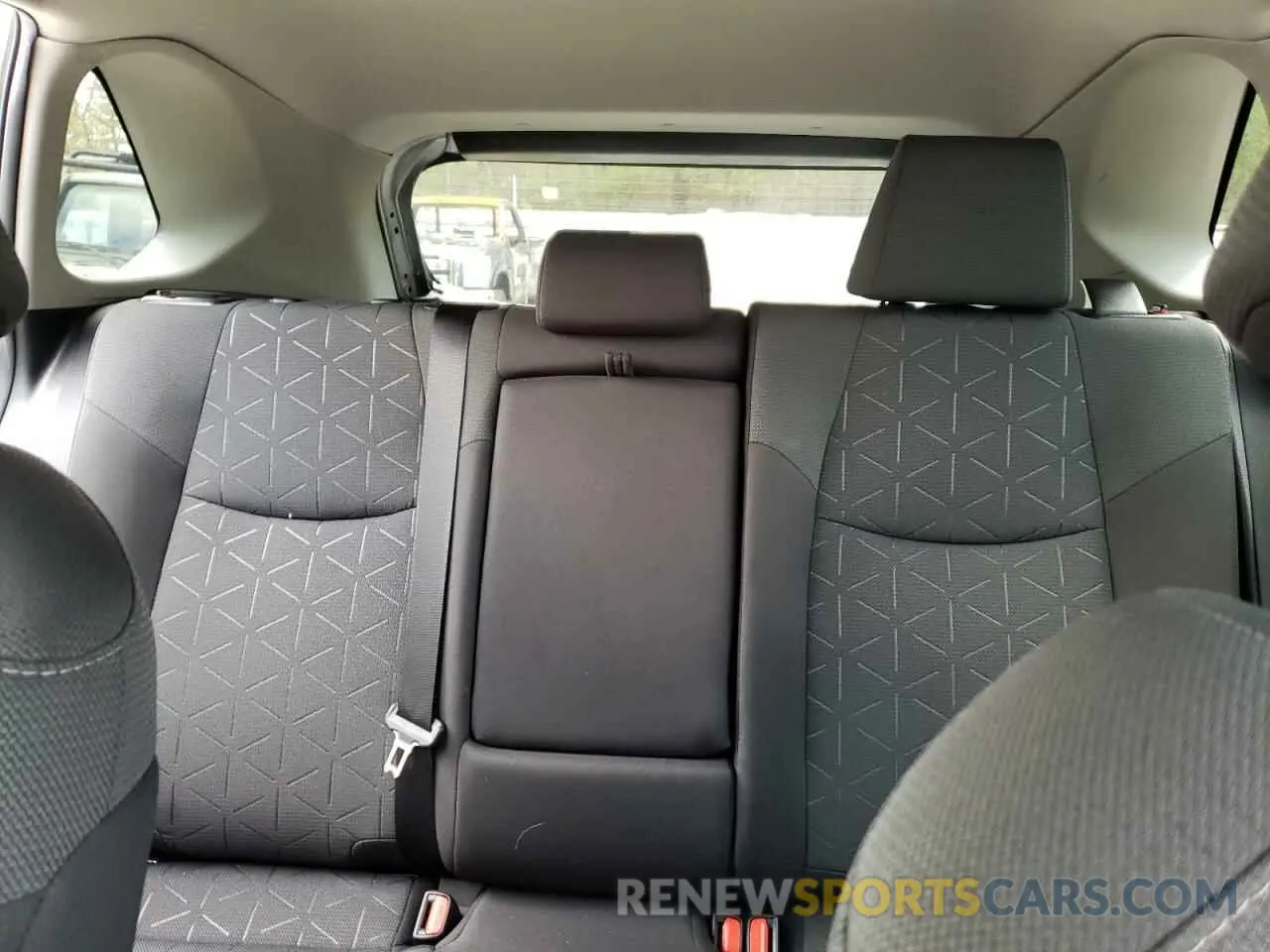 10 Photograph of a damaged car 4T3RWRFV7NU057408 TOYOTA RAV4 2022