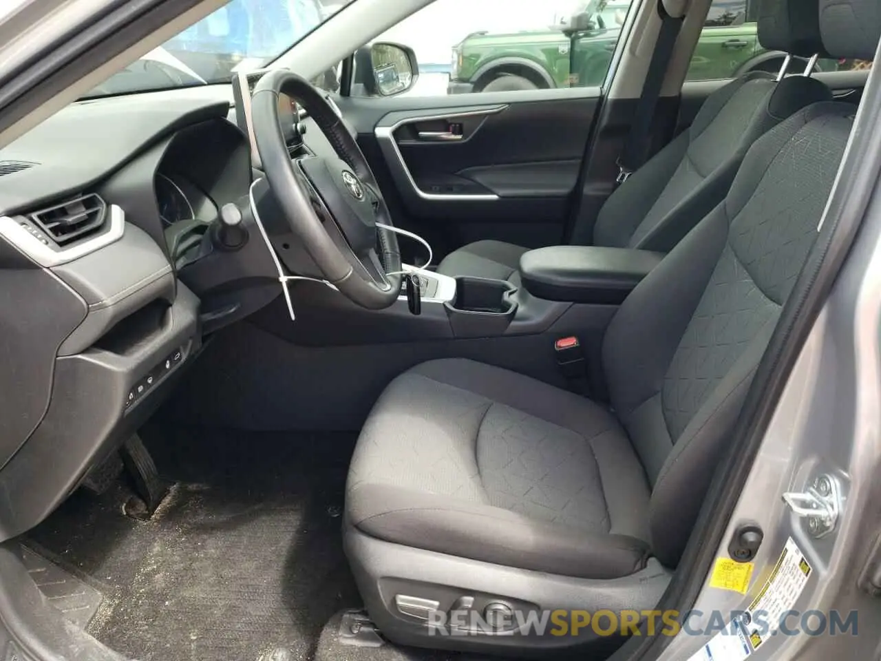7 Photograph of a damaged car 4T3RWRFV7NU057408 TOYOTA RAV4 2022