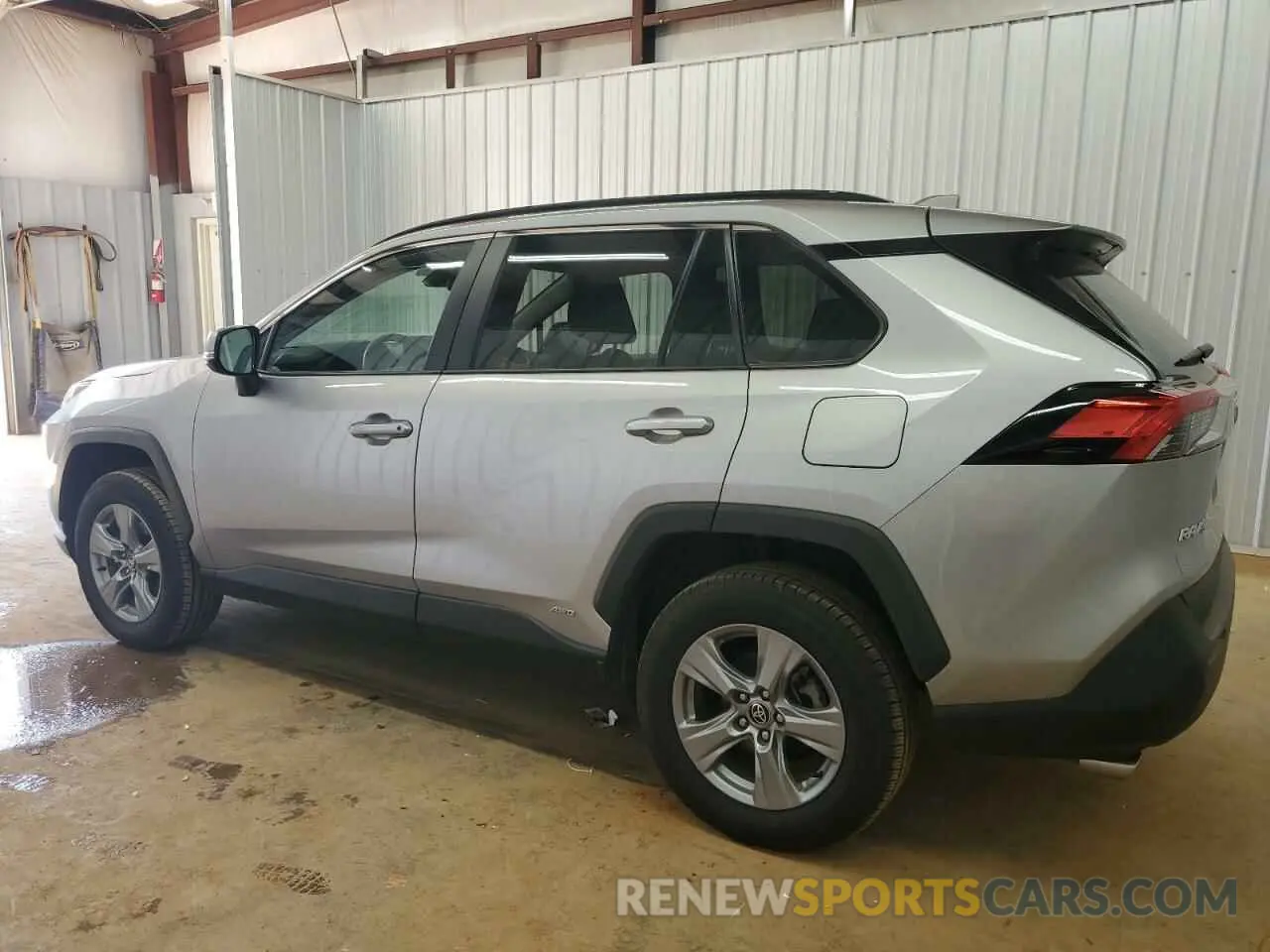 2 Photograph of a damaged car 4T3RWRFV8NU050578 TOYOTA RAV4 2022
