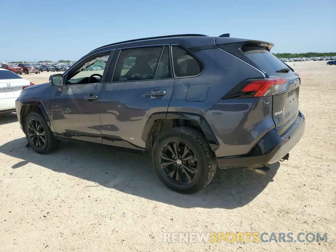 2 Photograph of a damaged car 4T3T6RFV2NU099703 TOYOTA RAV4 2022
