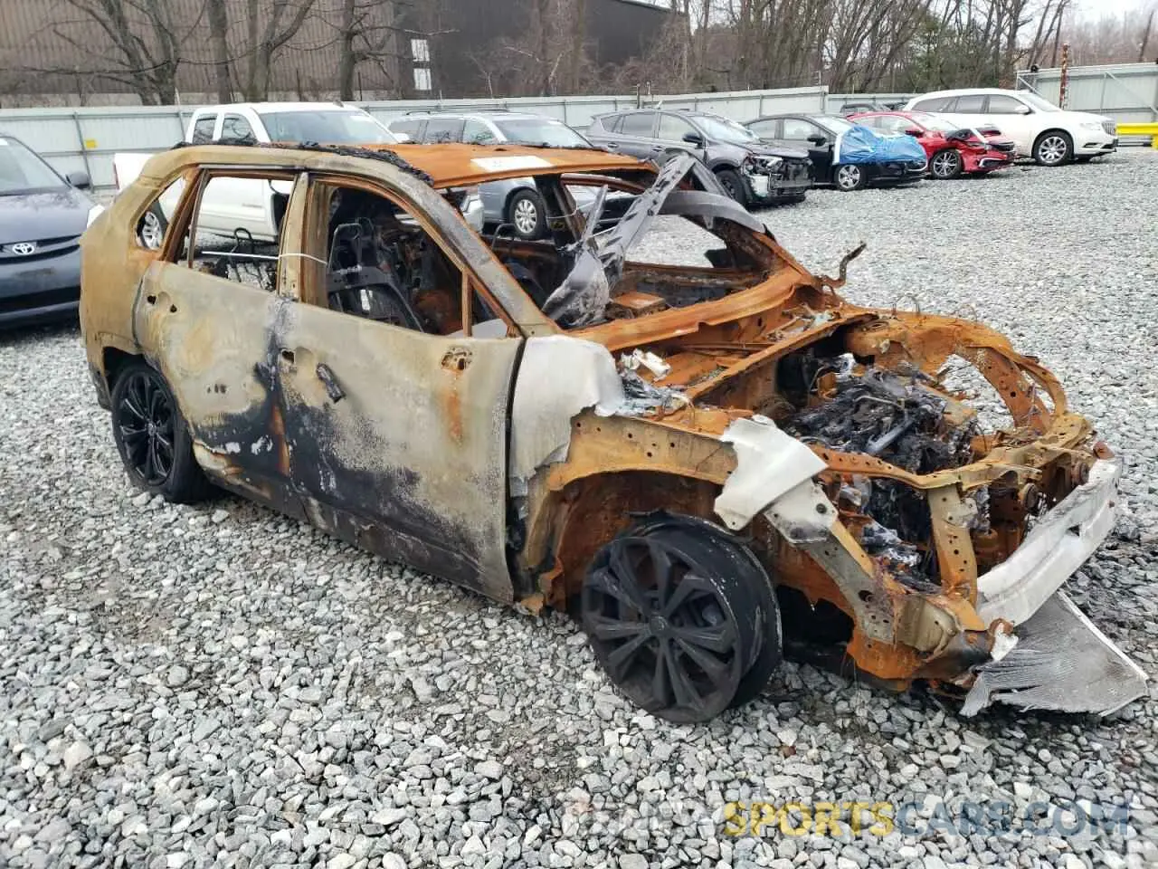 4 Photograph of a damaged car 4T3T6RFV4NU066119 TOYOTA RAV4 2022