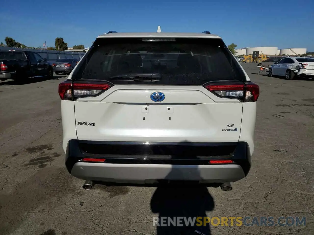 6 Photograph of a damaged car 4T3T6RFV5NU088064 TOYOTA RAV4 2022