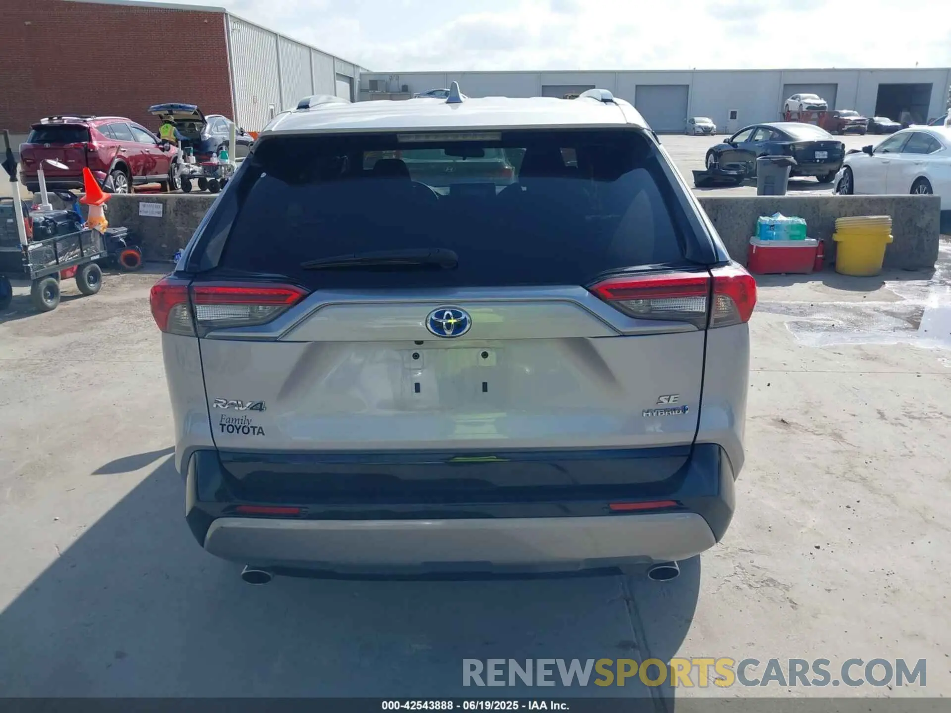 17 Фотография поврежденного автомобиля 4T3T6RFV8NU090813 TOYOTA RAV4 2022