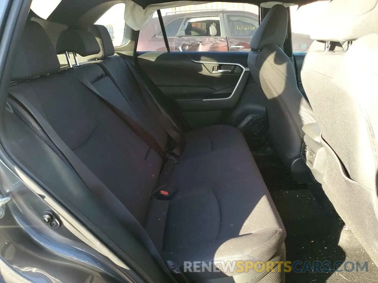 10 Фотография поврежденного автомобиля JTM16RFV3ND529565 TOYOTA RAV4 2022