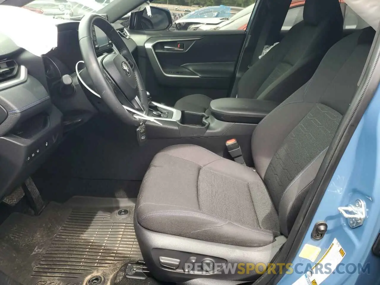 7 Photograph of a damaged car JTM16RFV6ND048869 TOYOTA RAV4 2022
