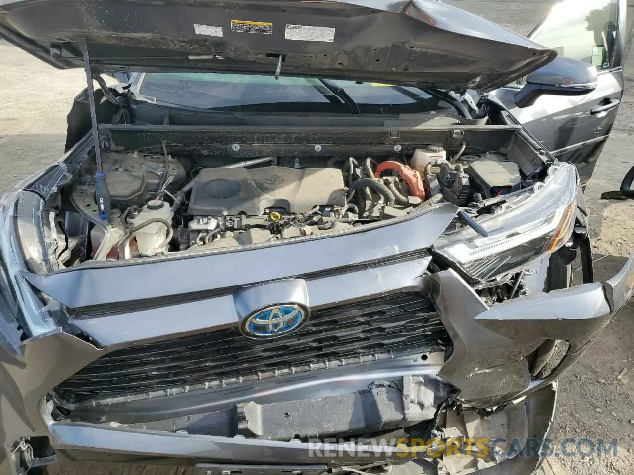 12 Photograph of a damaged car JTM16RFVXND047529 TOYOTA RAV4 2022