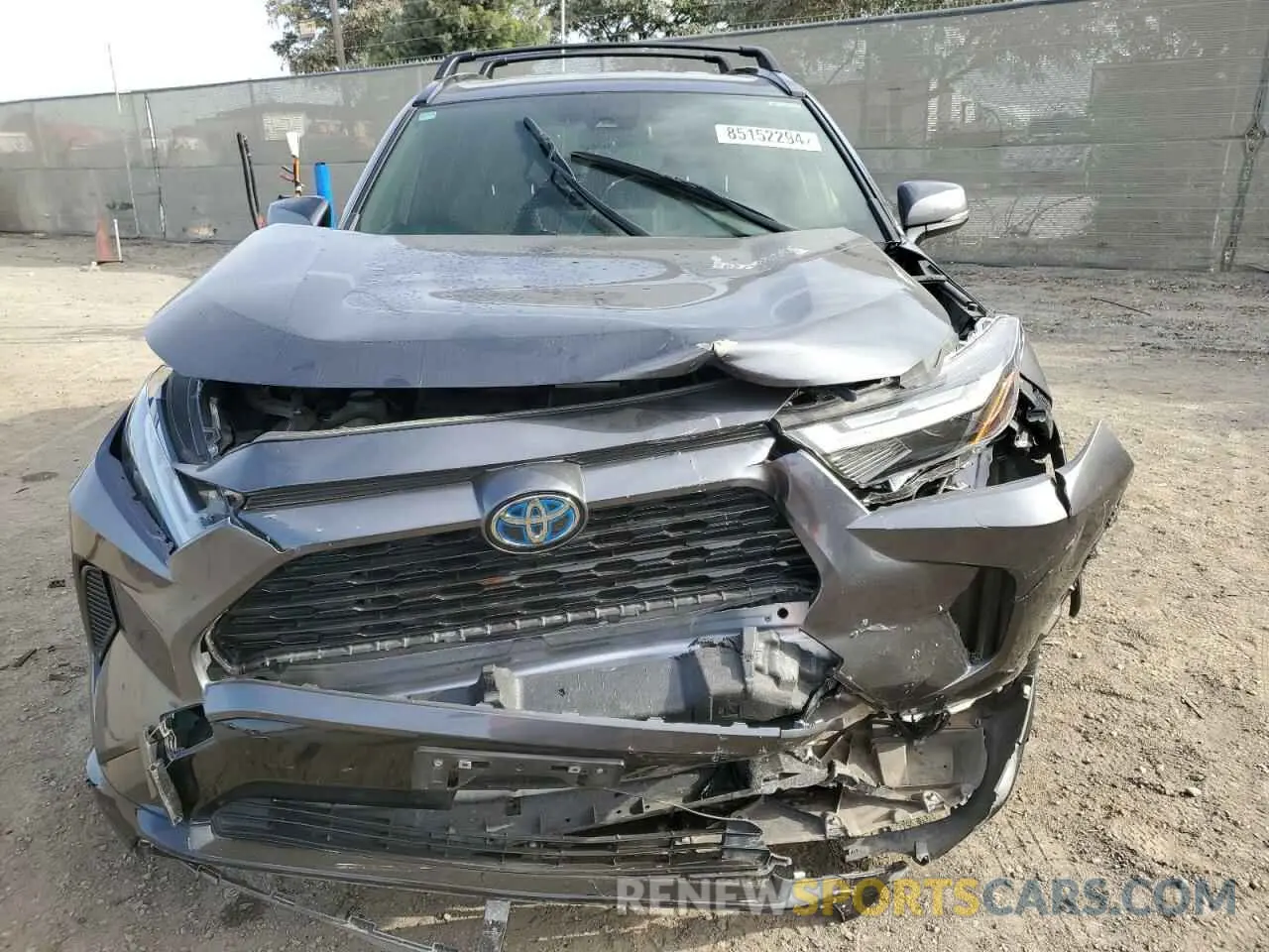 5 Photograph of a damaged car JTM16RFVXND047529 TOYOTA RAV4 2022