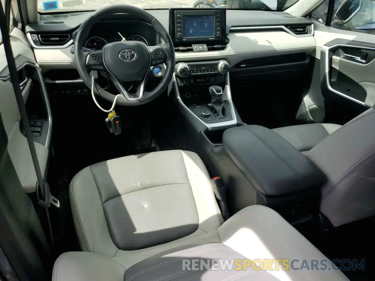 8 Фотография поврежденного автомобиля JTMB6RFV3ND057095 TOYOTA RAV4 2022