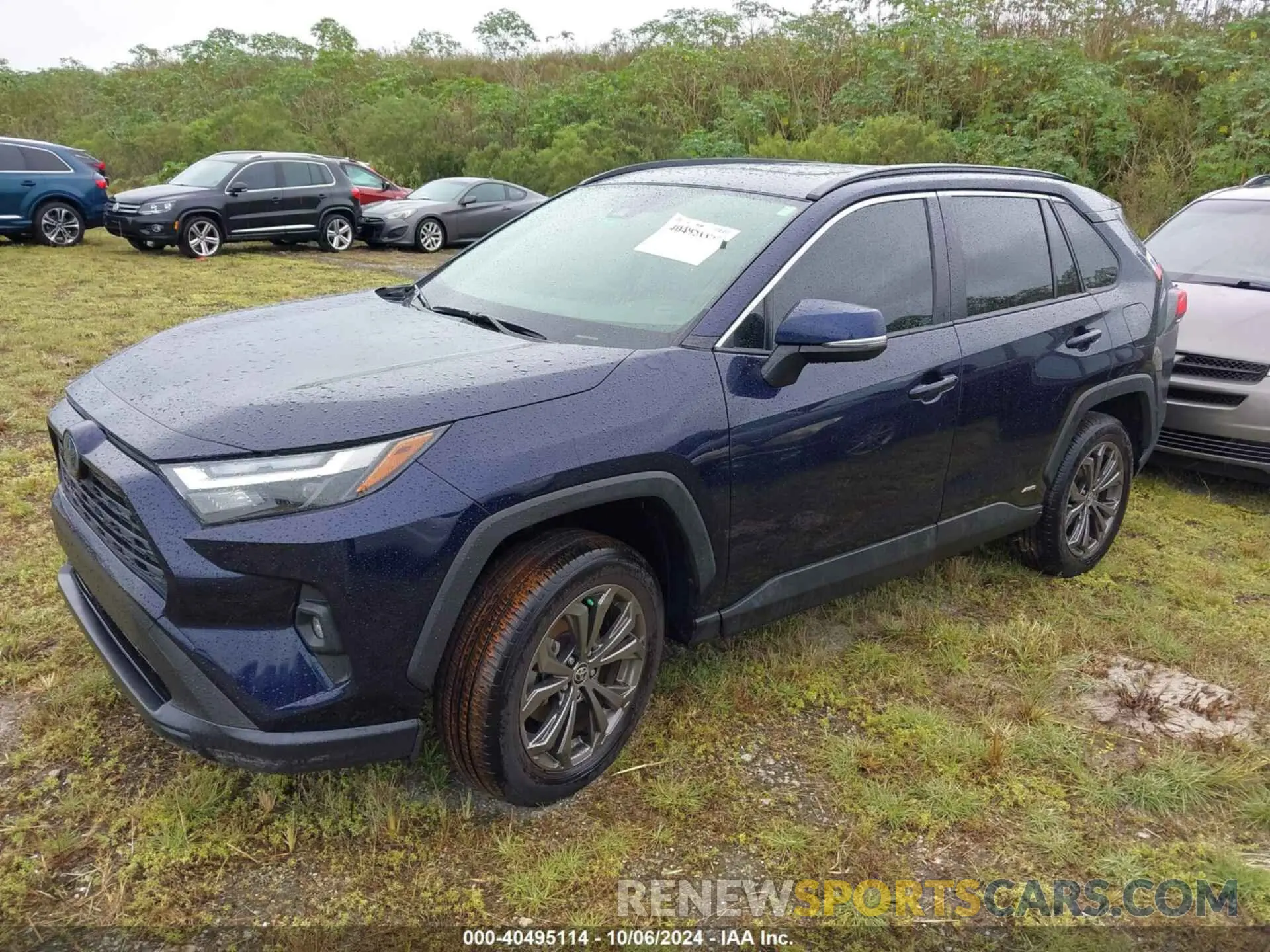 2 Photograph of a damaged car JTMB6RFV5ND521942 TOYOTA RAV4 2022
