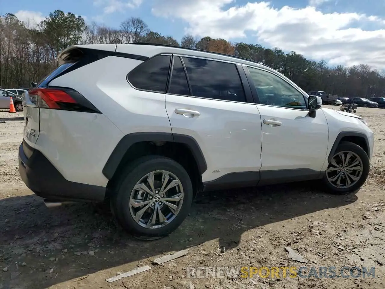 3 Photograph of a damaged car JTMB6RFV5ND521973 TOYOTA RAV4 2022