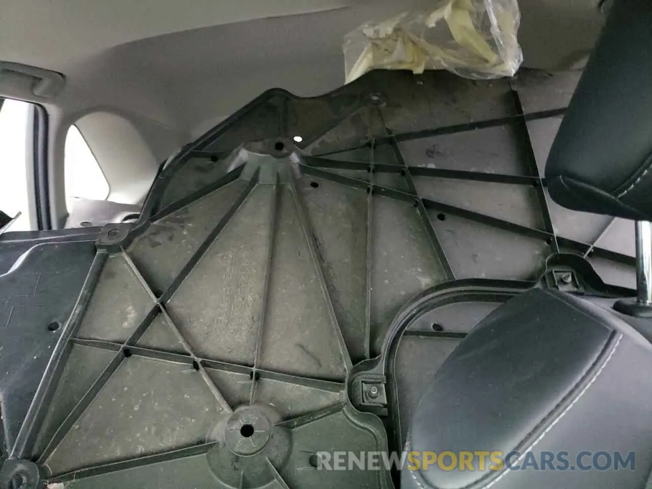 10 Фотография поврежденного автомобиля JTMB6RFV6ND527913 TOYOTA RAV4 2022